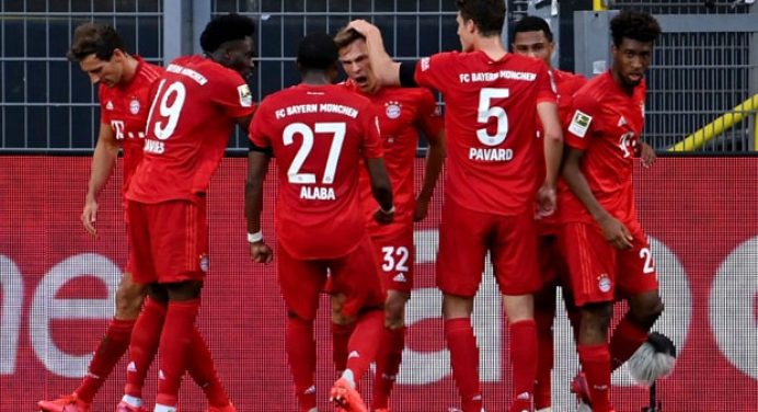 Bayern dealt with injury blow as Benjamin Pavard gets injured in training