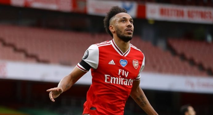 Aubameyang on target as Arsenal trash Norwich City 4-0